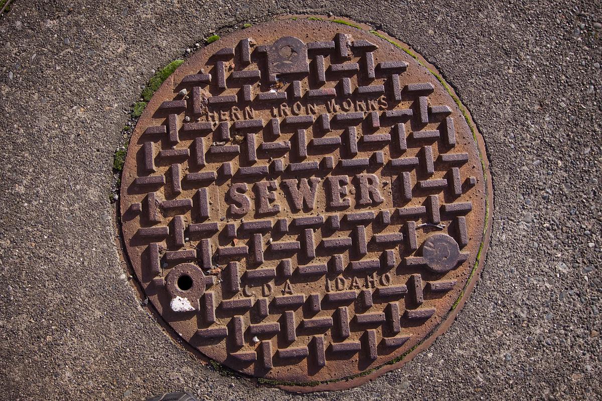 Read more about the article New Manhole Covers To Be Added On Water Street In Piqua